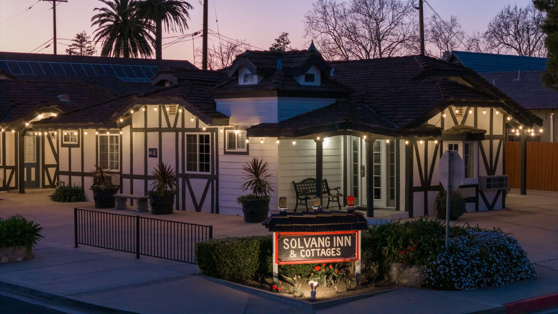 Solvang Inn and Cottages: Hotel Lodging in California Wine Country